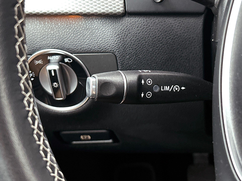 Mercedes-Benz B 160 Urban Line | Trekhaak | Navigatie | Parkeer Pack — photo 13