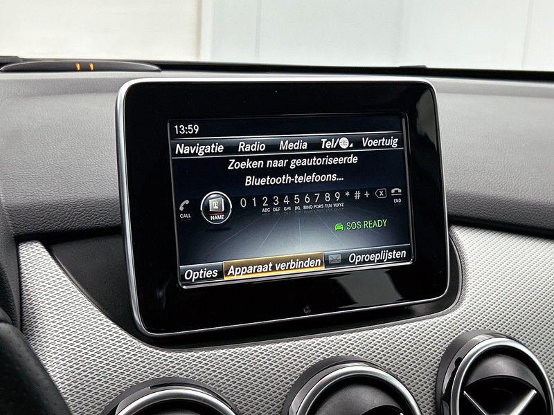 Mercedes-Benz B 160 Urban Line | Trekhaak | Navigatie | Parkeer Pack — photo 15