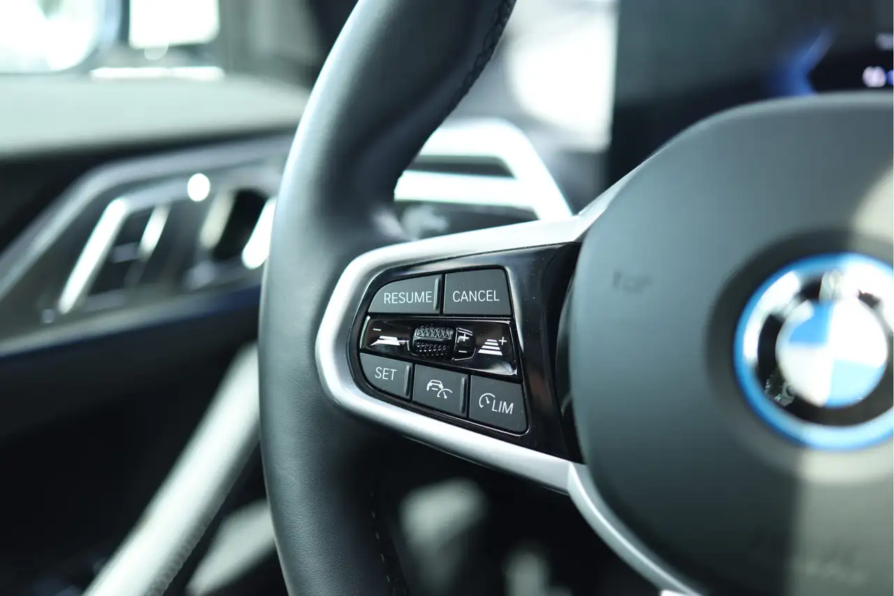 BMW i4 2026 — фото 15