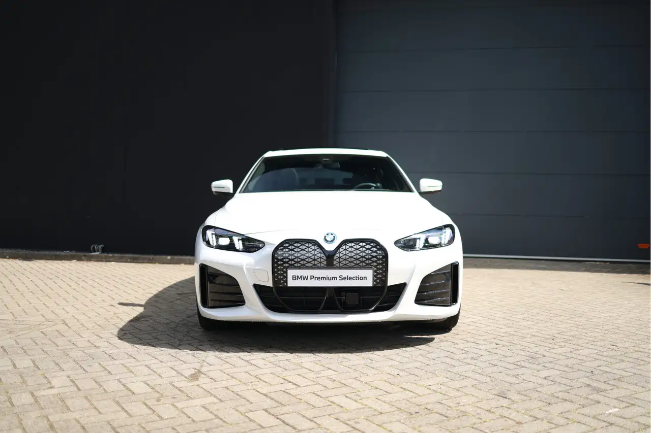 BMW i4 2026