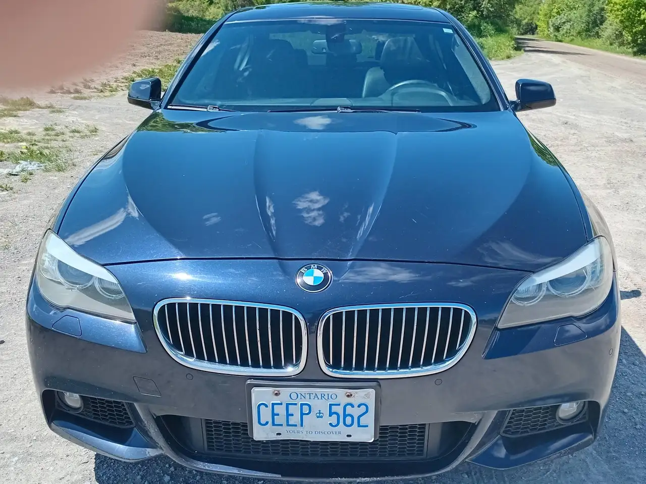 BMW 5 Series photo BMW 5 Series