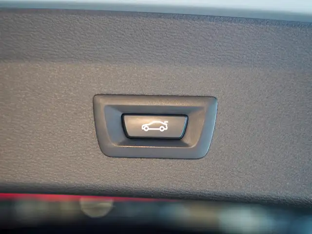 BMW X1 view 6