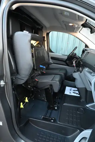 Citroen Jumpy view 12