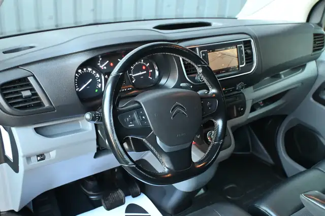 Citroen Jumpy view 9