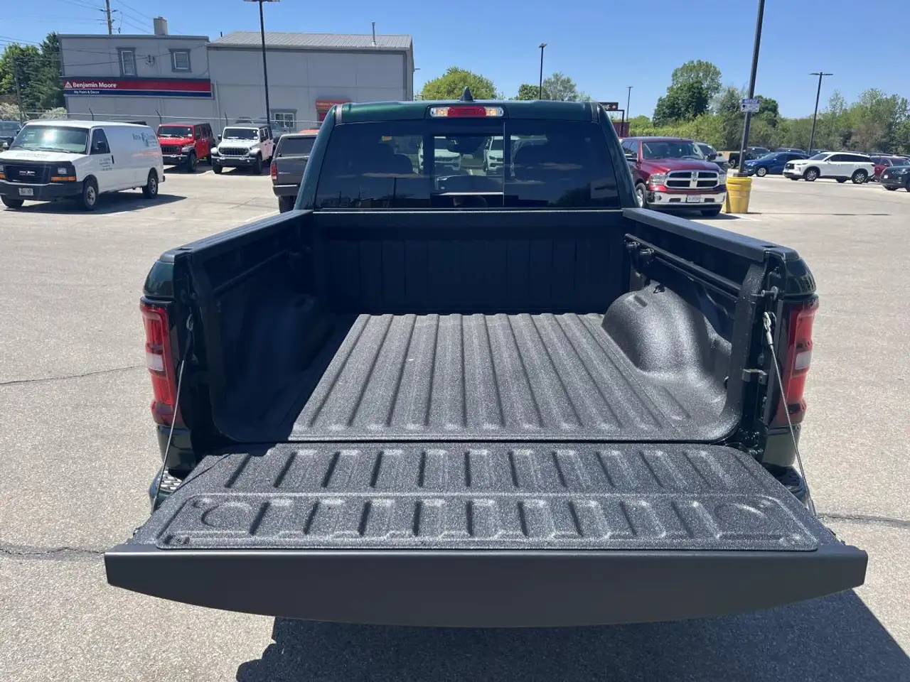 RAM 1500 снимка RAM 1500