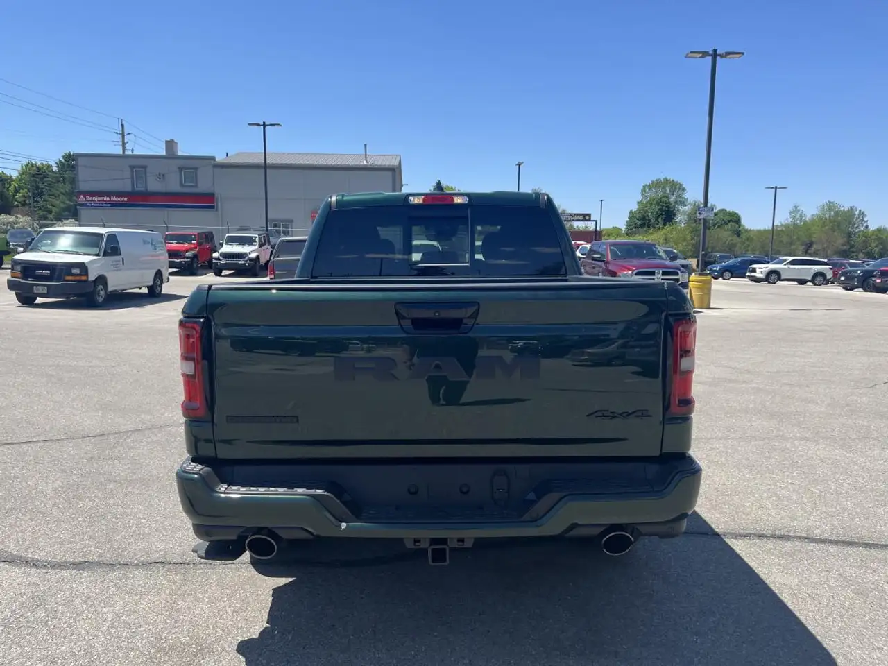 RAM 1500 снимка RAM 1500