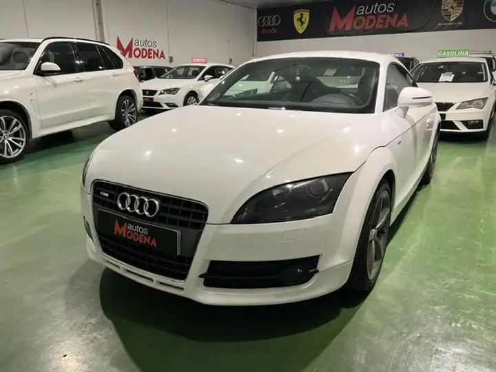Audi TT COUPÉ 2.0 TFSI (2006) 2008, foto 2
