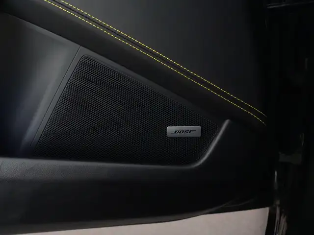 Porsche 992 view 14