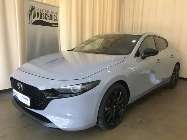 Mazda 3 2.5L e-SKYACTIV G 140ps 6AT HOMURA PLUS / MODELL 2027