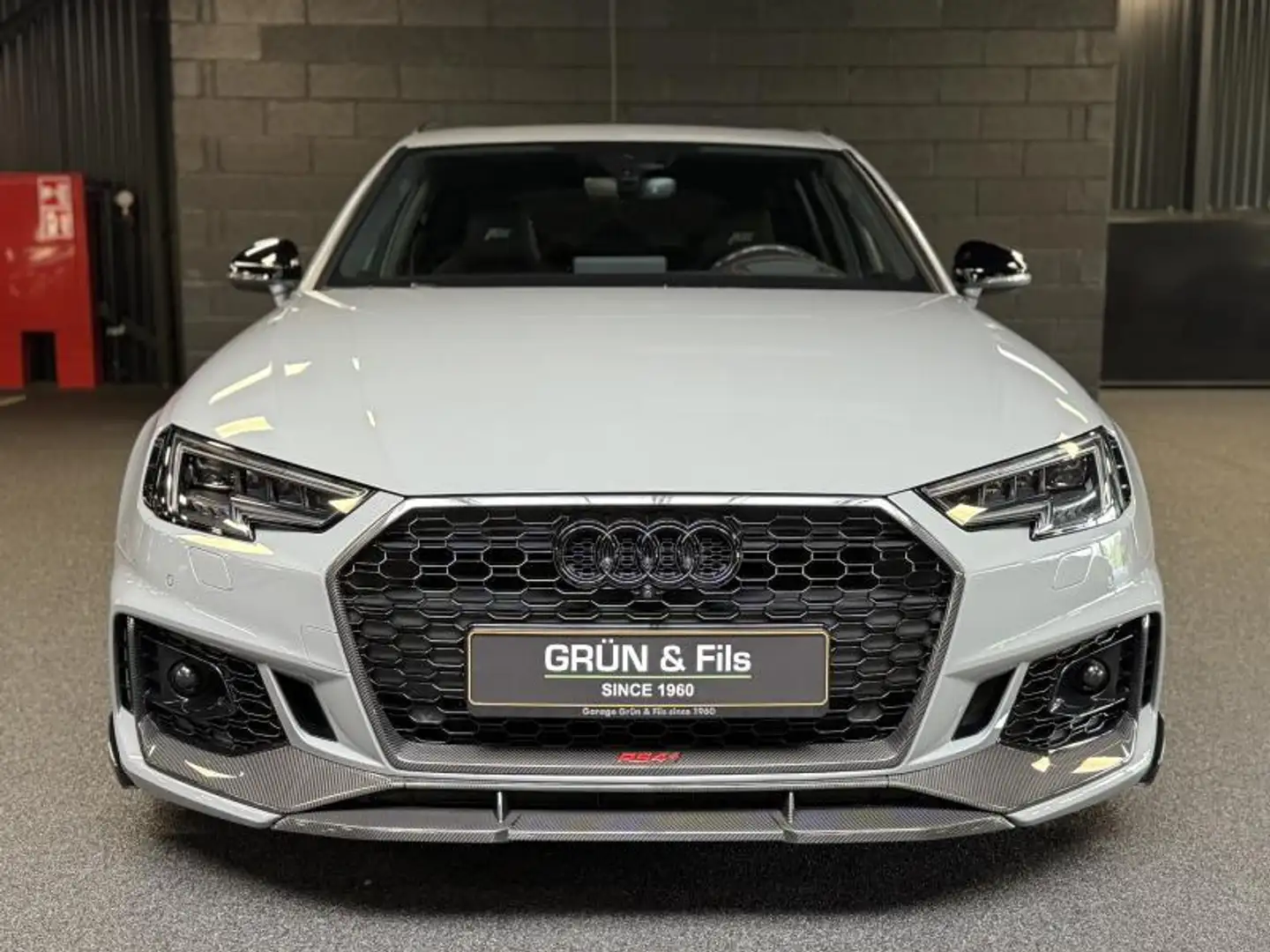 Audi RS4 ABT +  1/50 Gris - 2