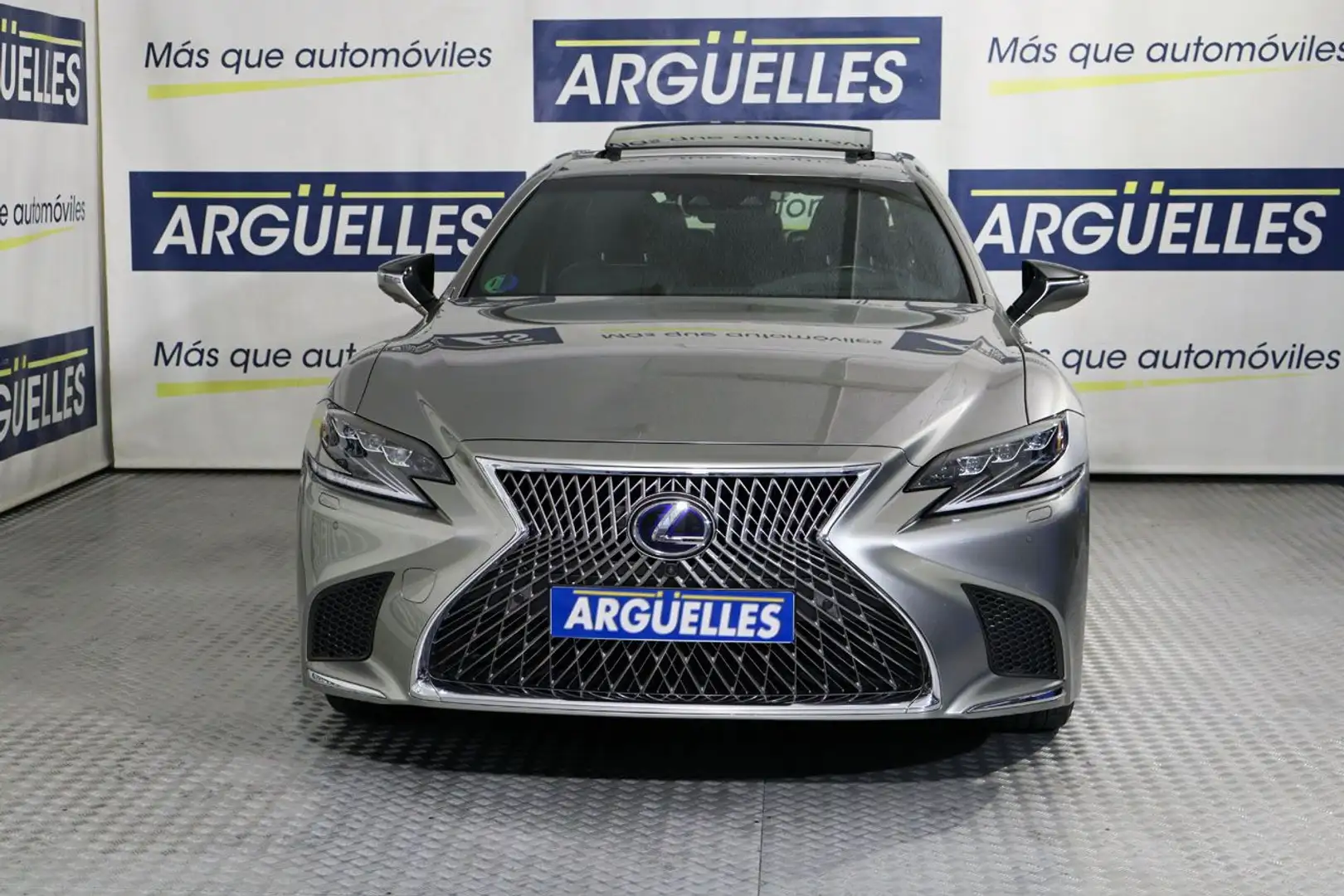 Lexus LS 500 500h Executive 359cv AWD Beżowy - 2