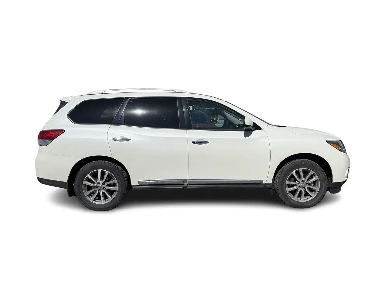 Nissan Pathfinder снимка Nissan Pathfinder