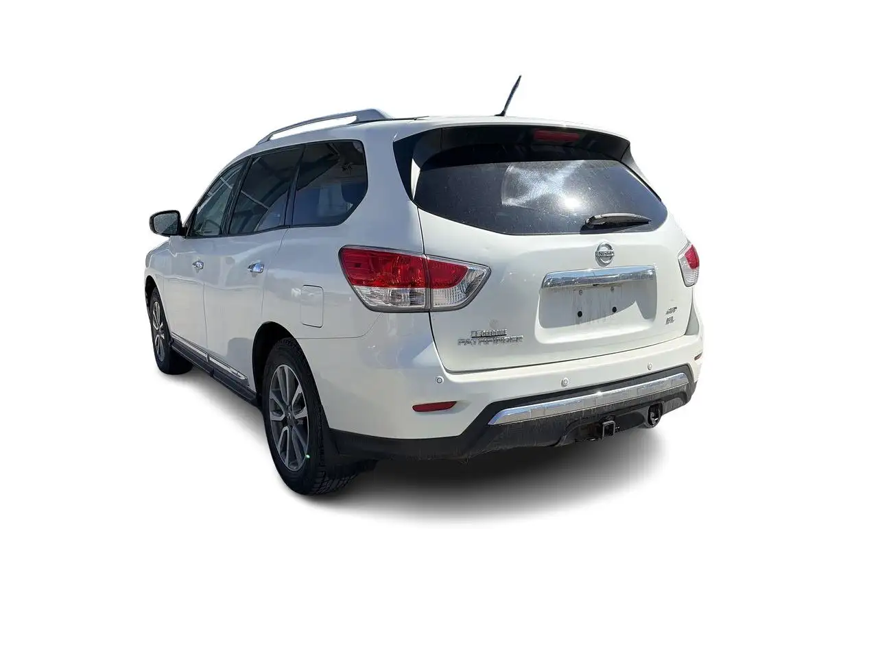 Nissan Pathfinder снимка Nissan Pathfinder
