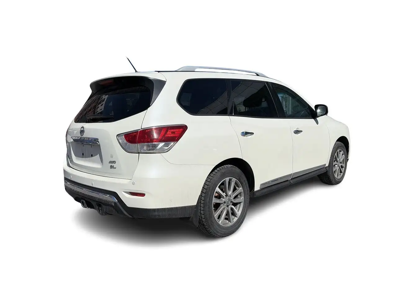 Nissan Pathfinder снимка Nissan Pathfinder