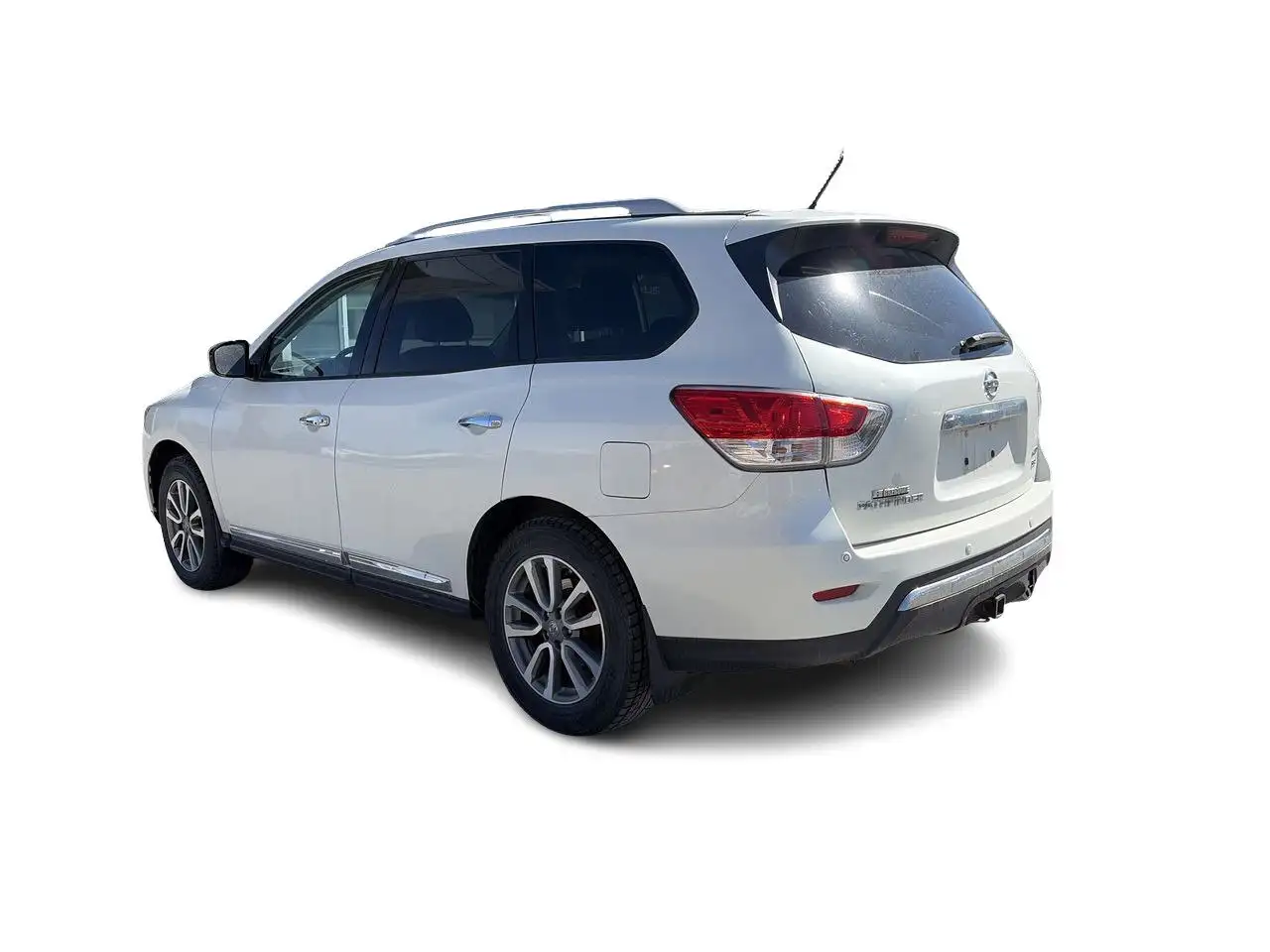 Nissan Pathfinder снимка Nissan Pathfinder