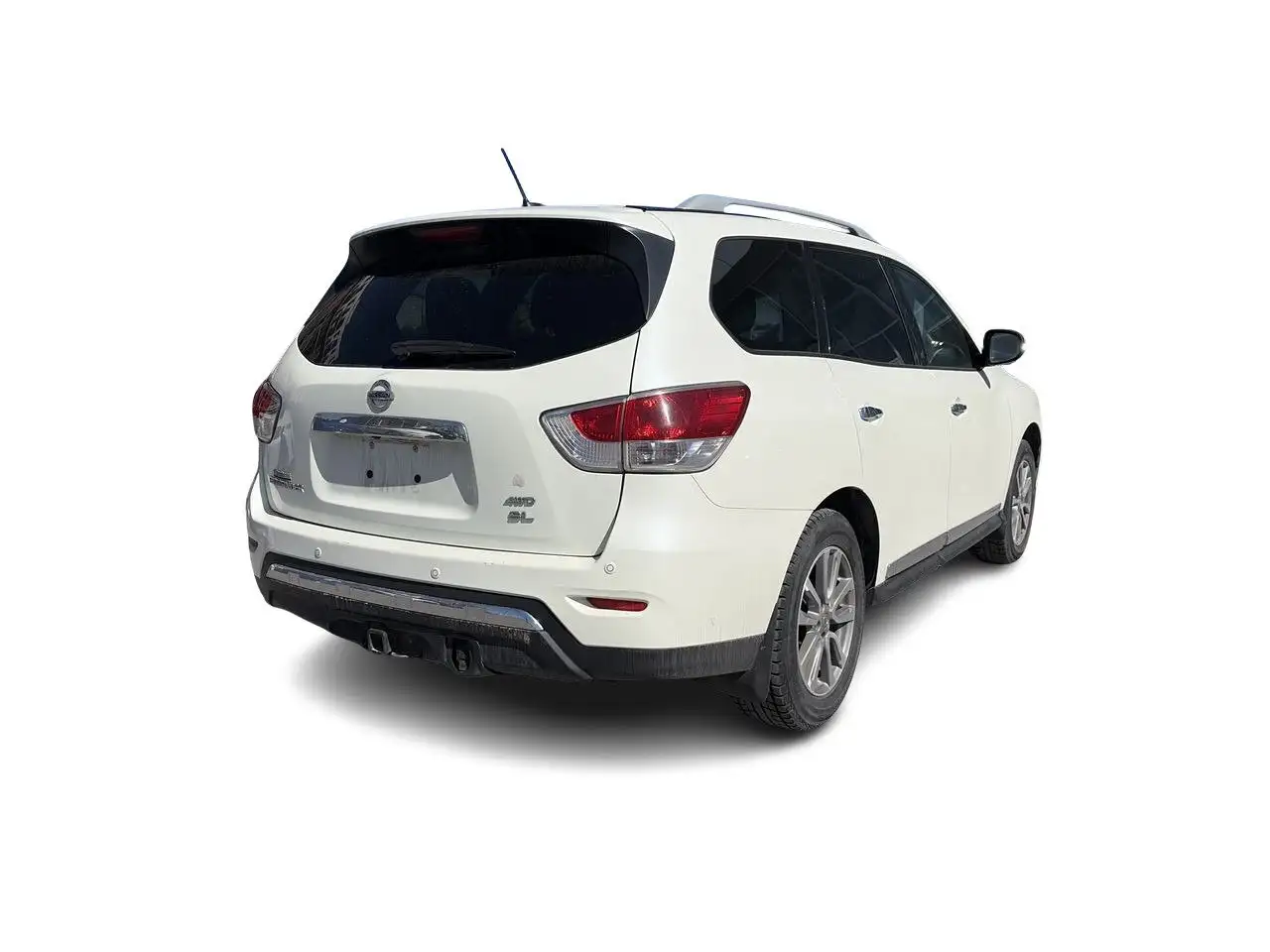 Nissan Pathfinder снимка Nissan Pathfinder