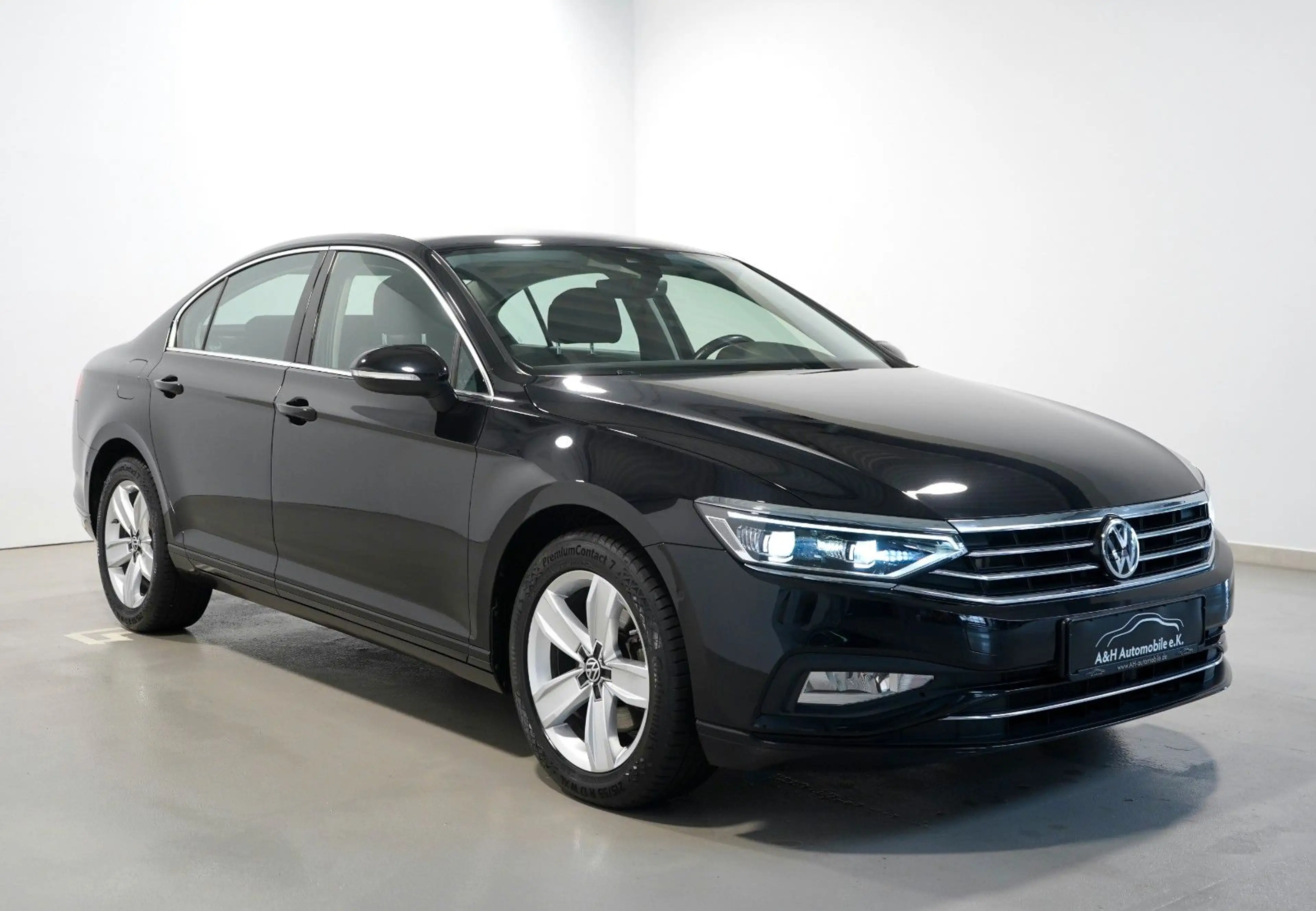 Volkswagen Passat Lim. 2.0 TDI DSG Business *MATRIX*ACC*KAM