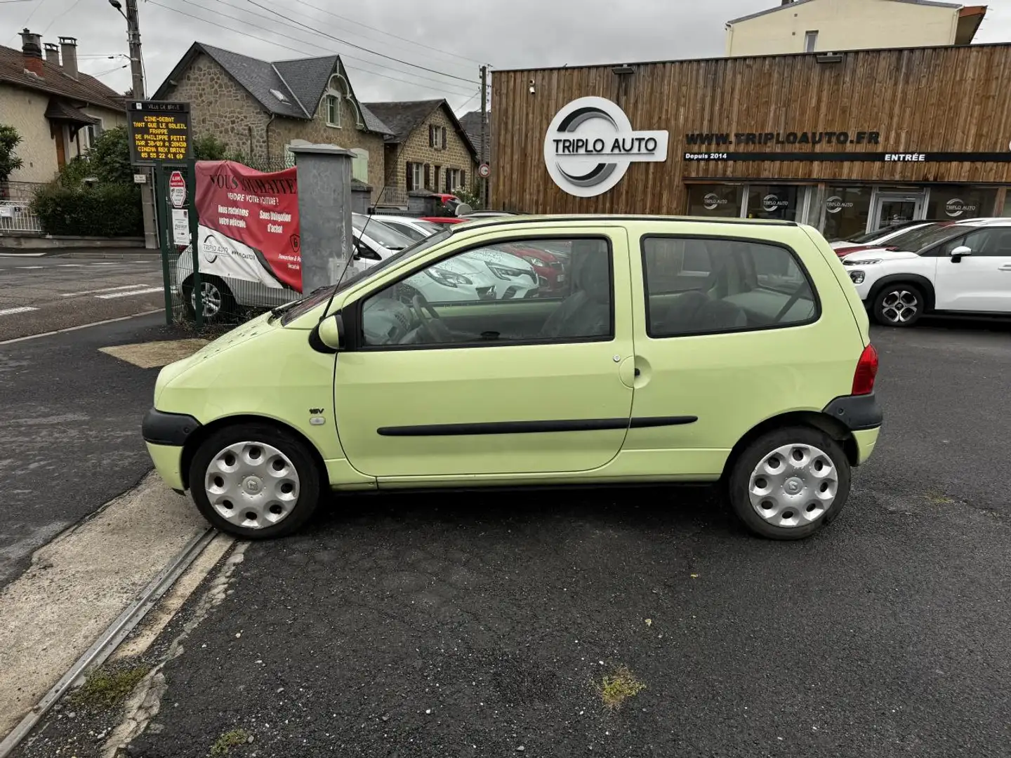 Renault Twingo 1.2i - BV Quickshift Génération Gelb - 2