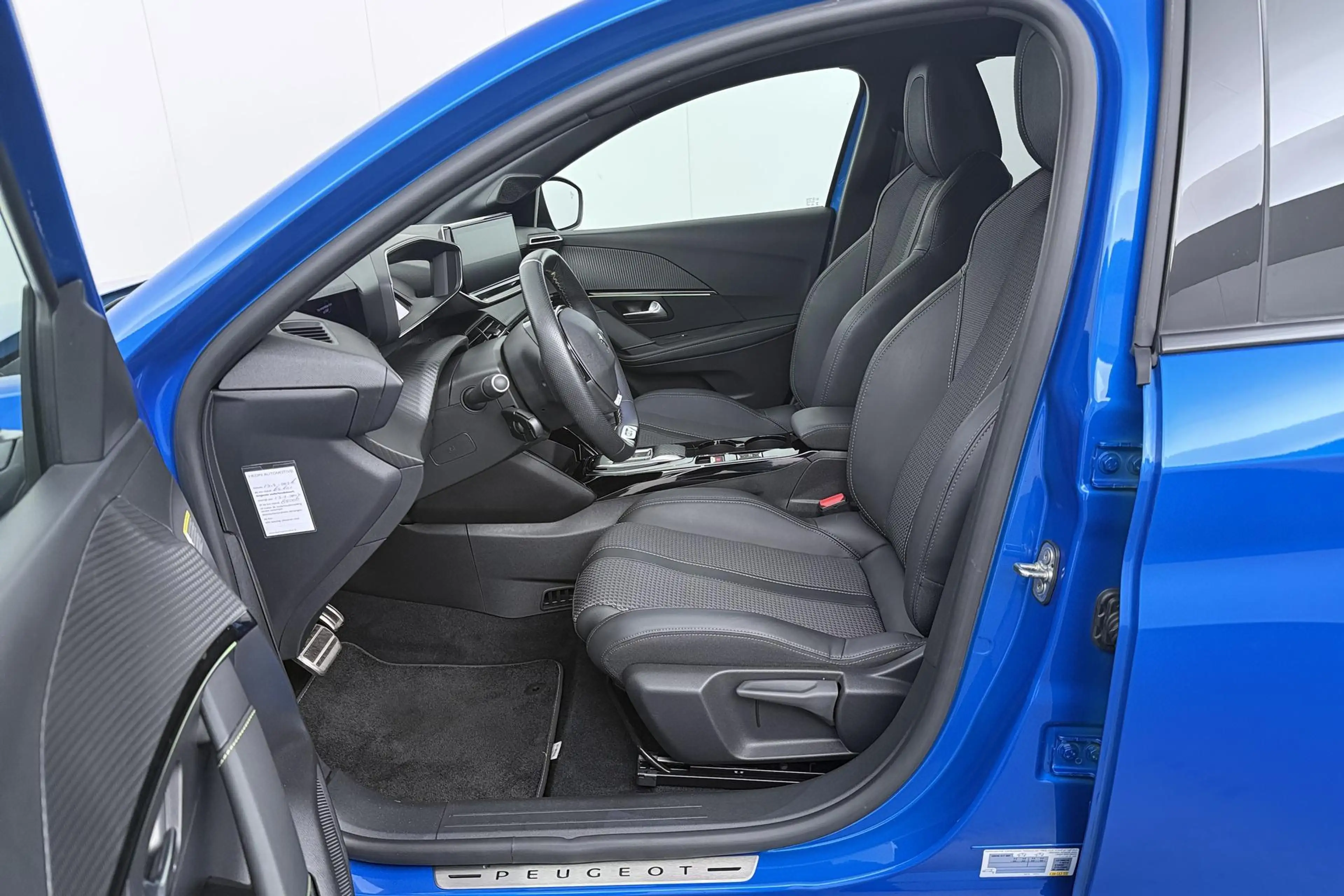 Peugeot e-208 EV GT 350 50 kWh | SOH 96% | Stoelverwarming | Par — photo 15