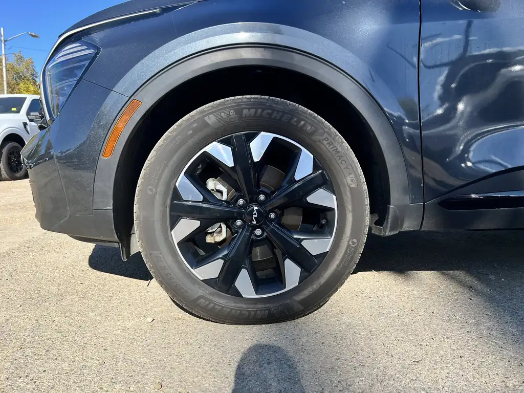 2025 Kia Sportage X-Line Limited | Climate Seats | MoonRoof | Power — photo 3