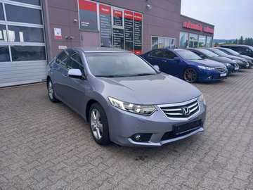 2,0 Executive Limousine