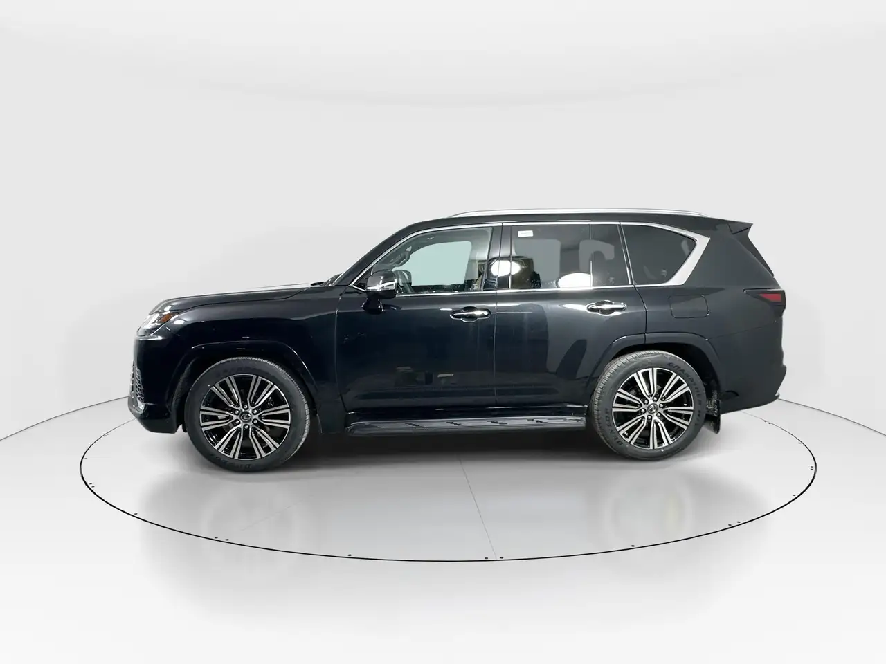Lexus LX 600 снимка Lexus LX 600