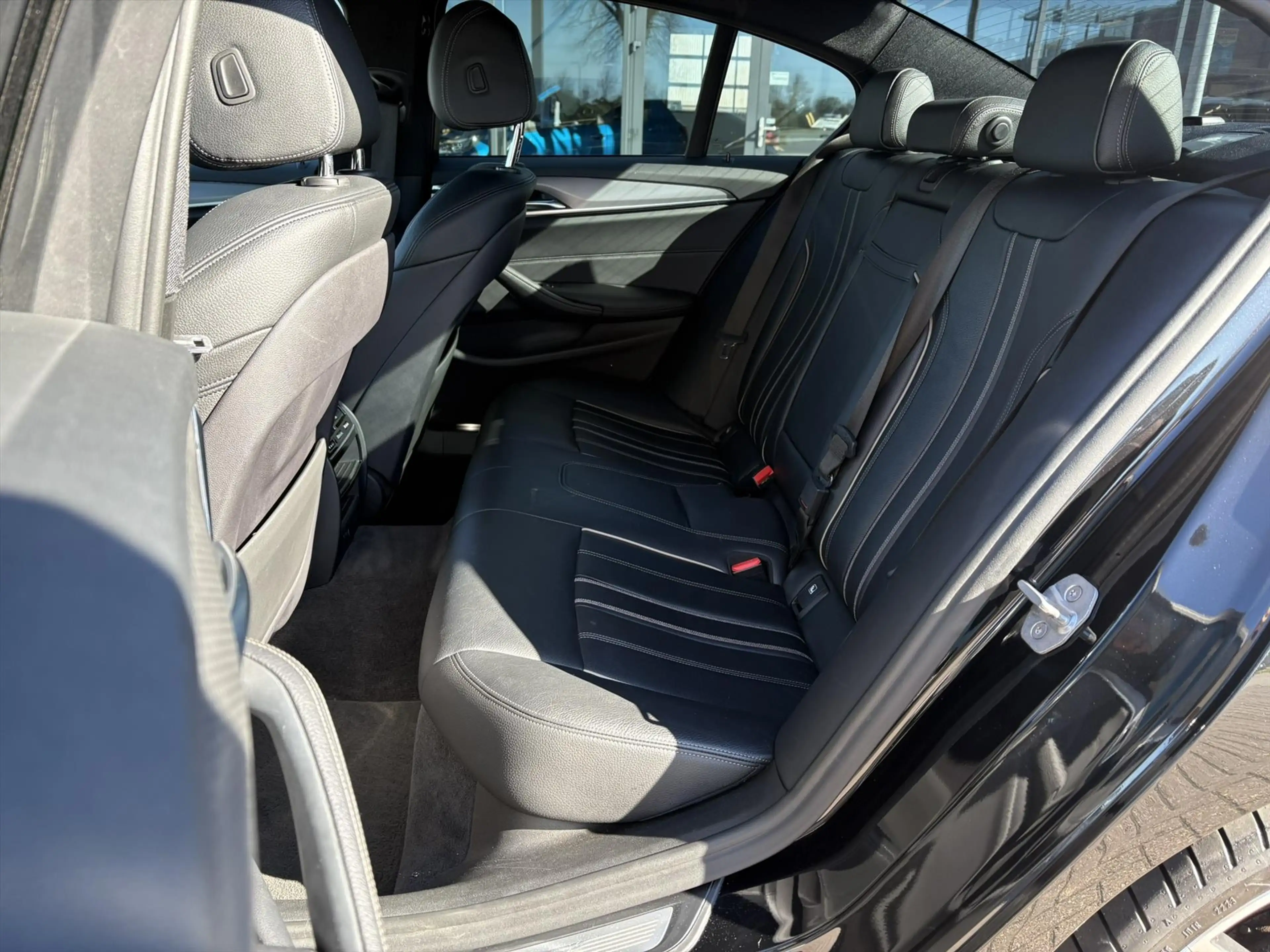 BMW 540 5-Serie (g30) 540i 340pk / xDrive / Automaat / M-S — photo 5