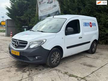 108 CDI 55KW Schuifdeur I Motor Defect I Export