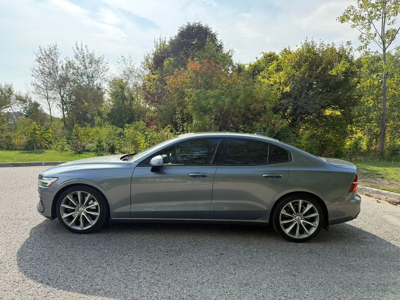 Volvo S60 снимка Volvo S60