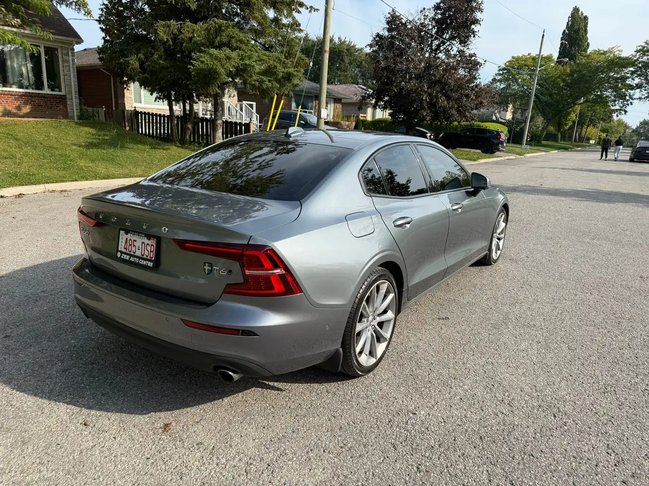 Volvo S60 снимка Volvo S60