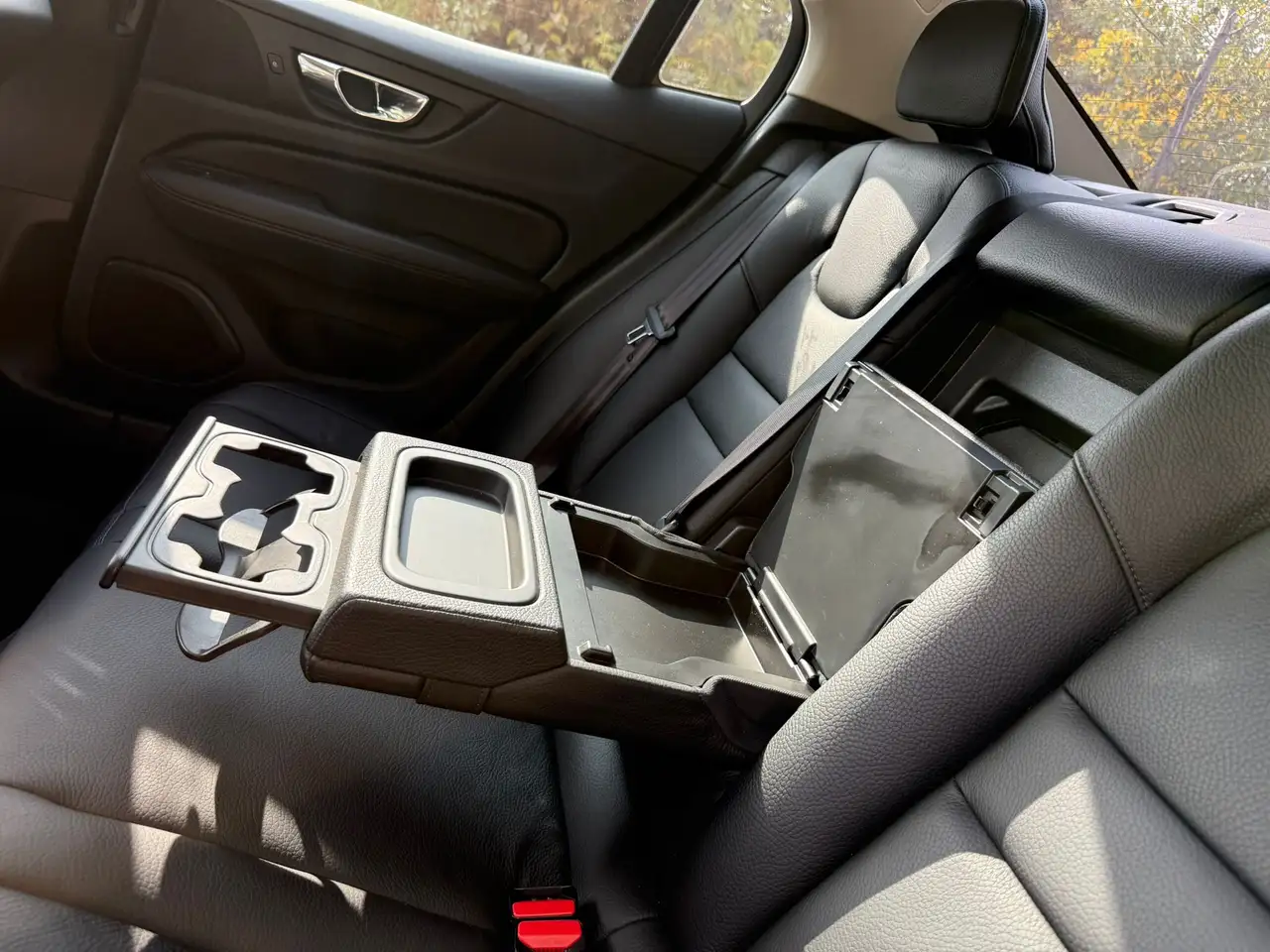 Volvo S60 снимка Volvo S60