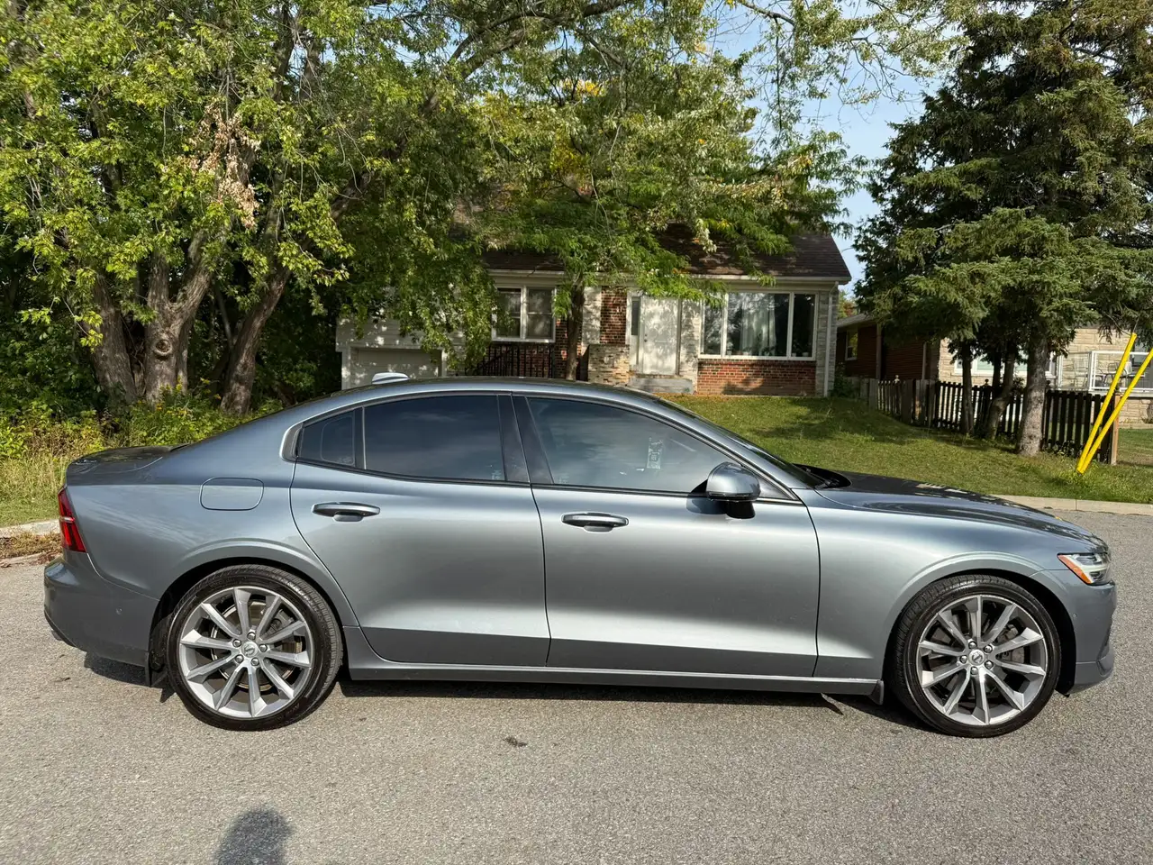 Volvo S60 снимка Volvo S60