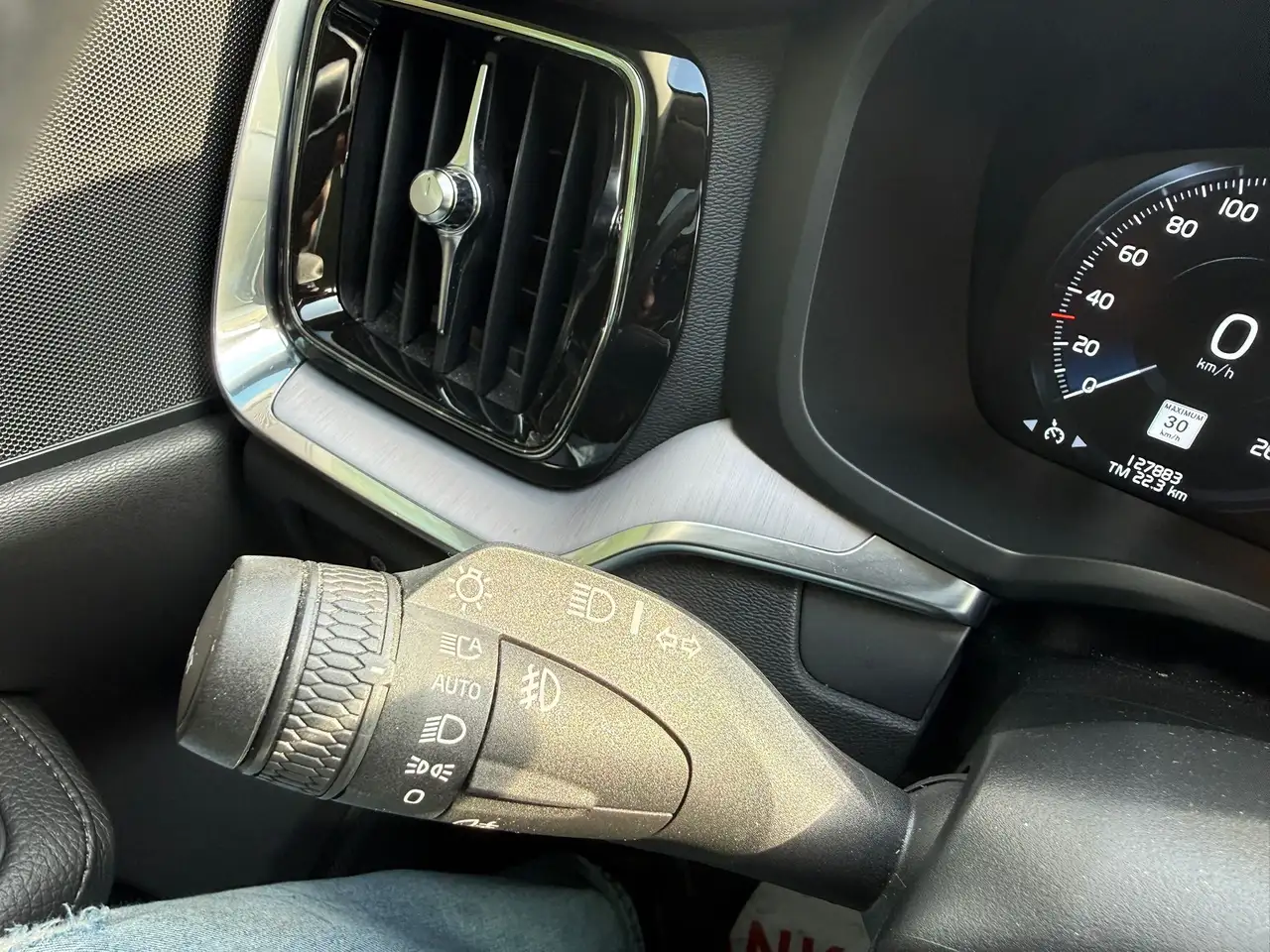 Volvo S60 снимка Volvo S60
