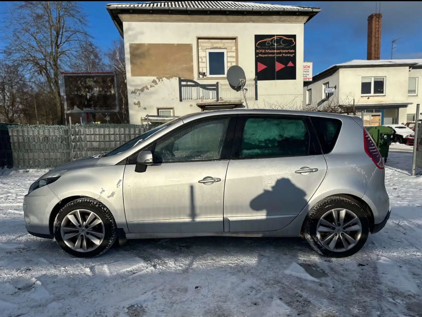 Renault Scenic Luxe Grau - 2