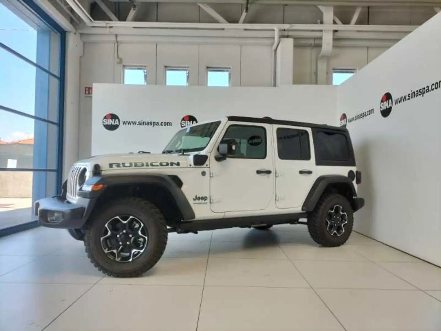 Jeep Wrangler PLUG-IN HYBRID-Rubicon 2.0 4xe PHEV 380cv AT8 Blanco - 1