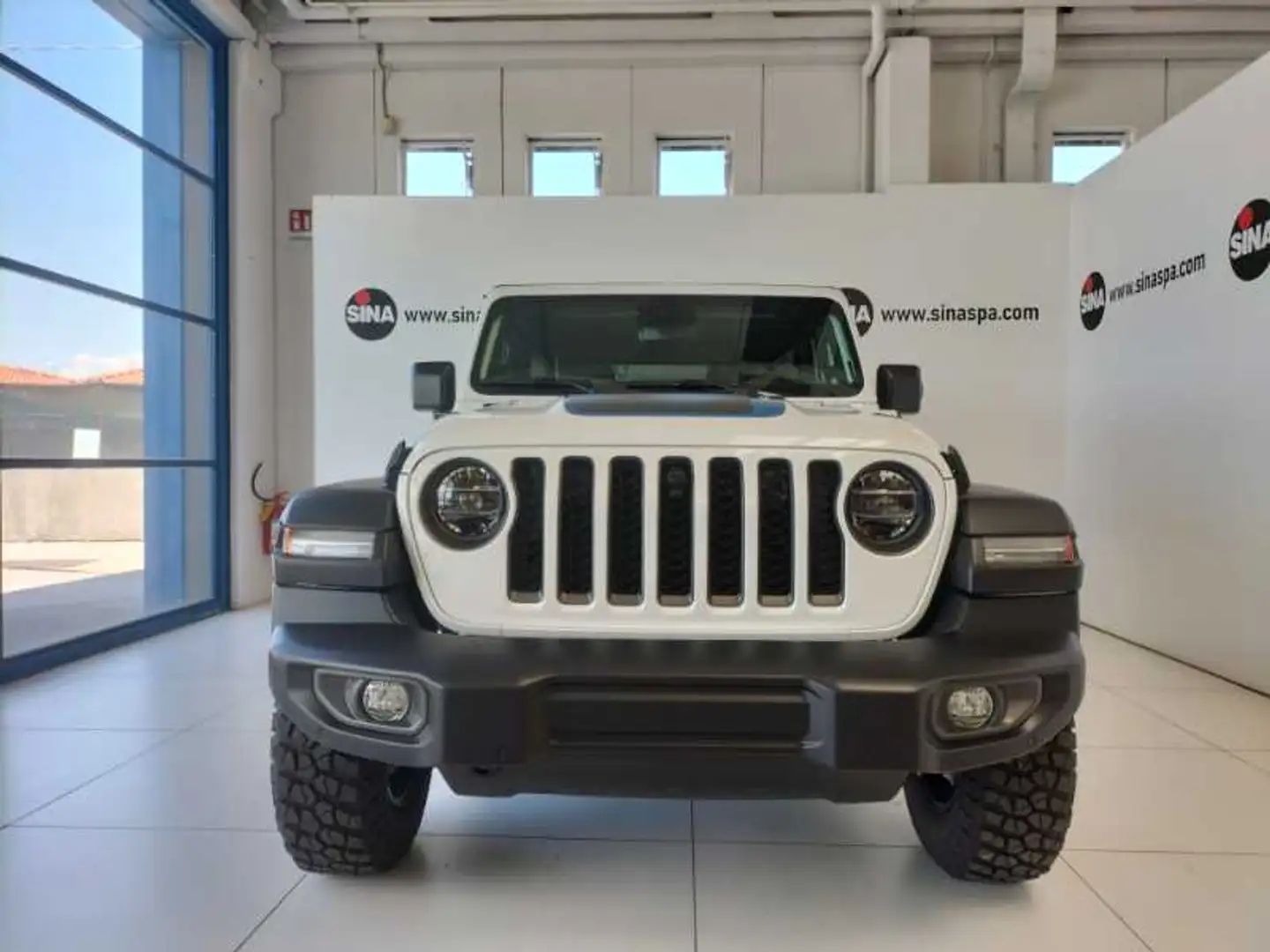 Jeep Wrangler PLUG-IN HYBRID-Rubicon 2.0 4xe PHEV 380cv AT8 Blanco - 2