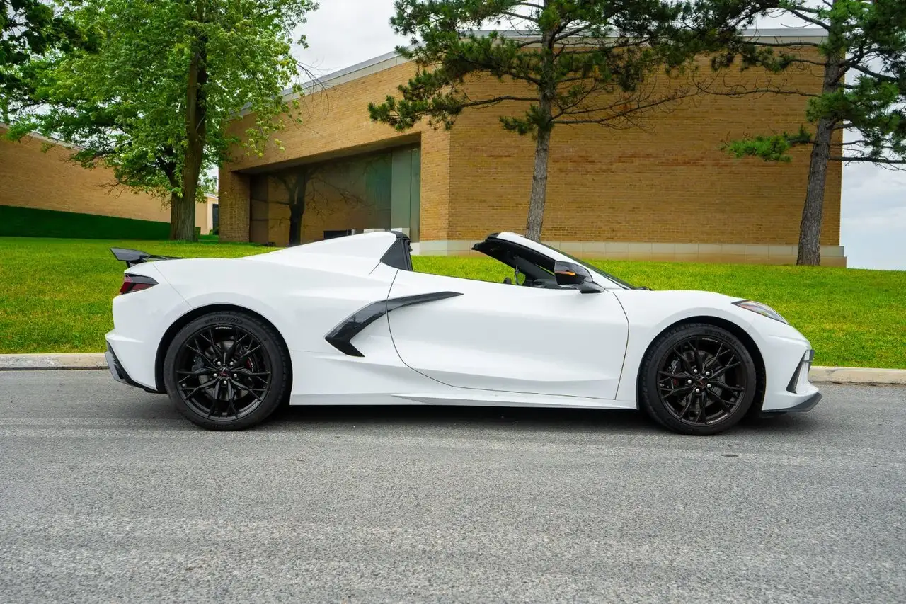 Chevrolet Corvette photo Chevrolet Corvette