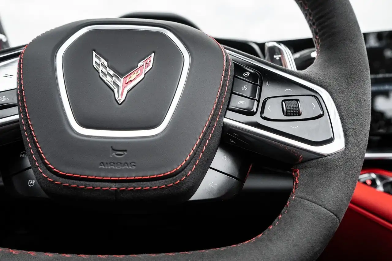Chevrolet Corvette photo Chevrolet Corvette