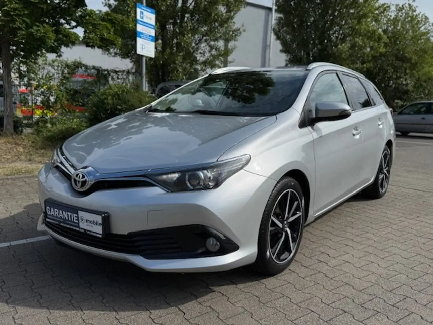 Toyota Auris 1.4 D-4D Touring Sports*1Hnd*Klima*Navi*Tempomat* Gris - 1