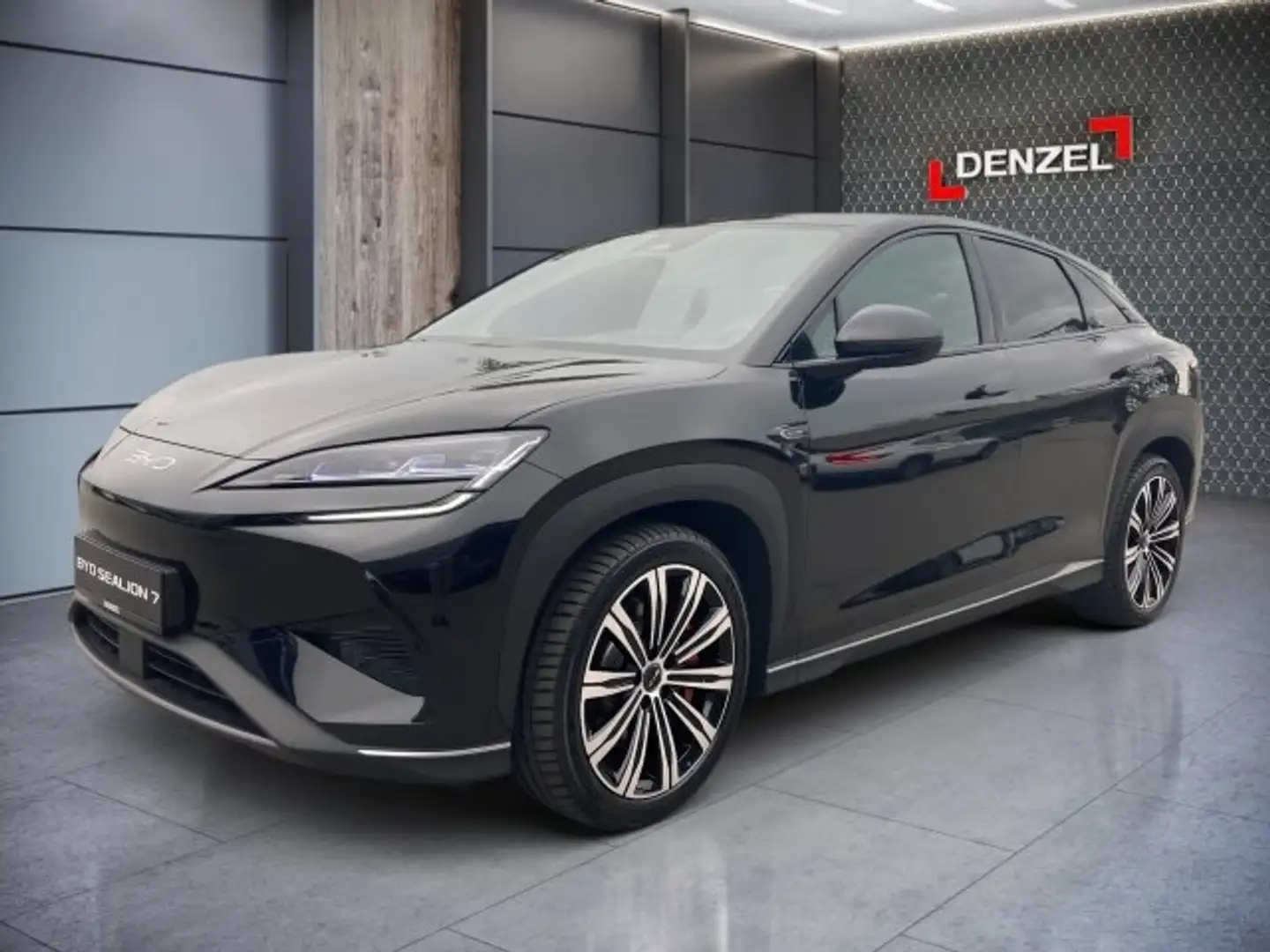 BYD Sealion 7 Excellence AWD Schwarz - 1