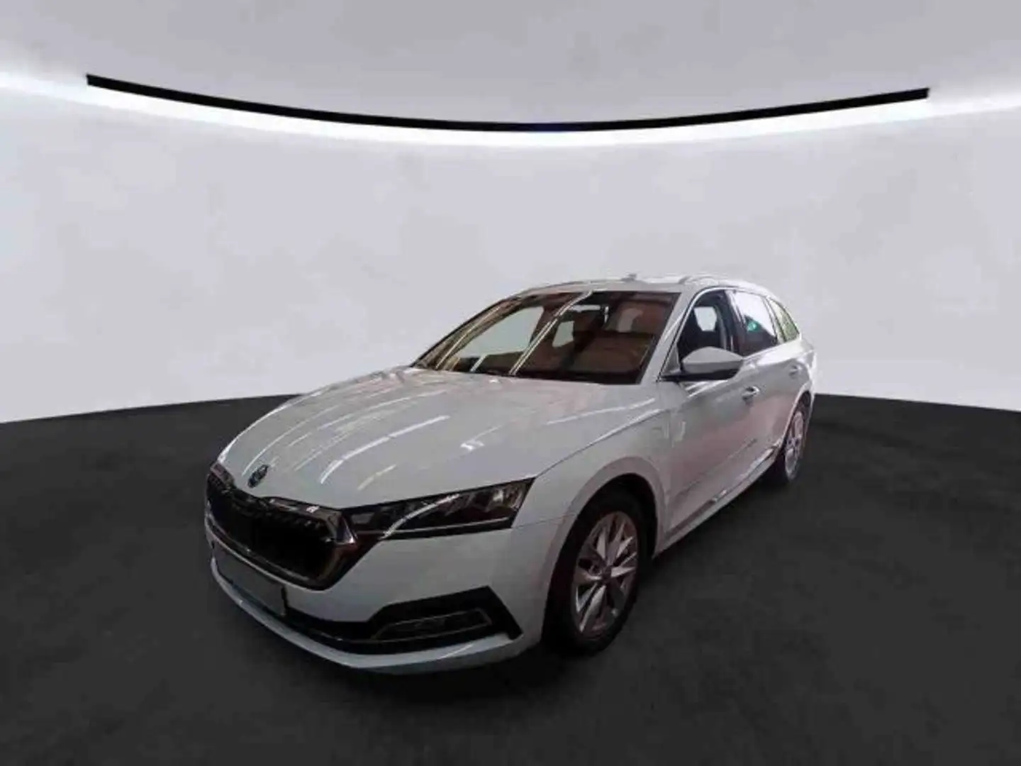 Skoda Octavia Combi iV STYLE LED+APP+SHZ+PDC+DAB+17" Schwarz - 2