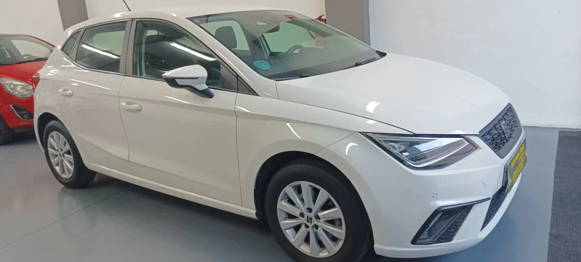 SEAT Ibiza 1.0 TSI S&S Xcellence 110 Blanco - 1
