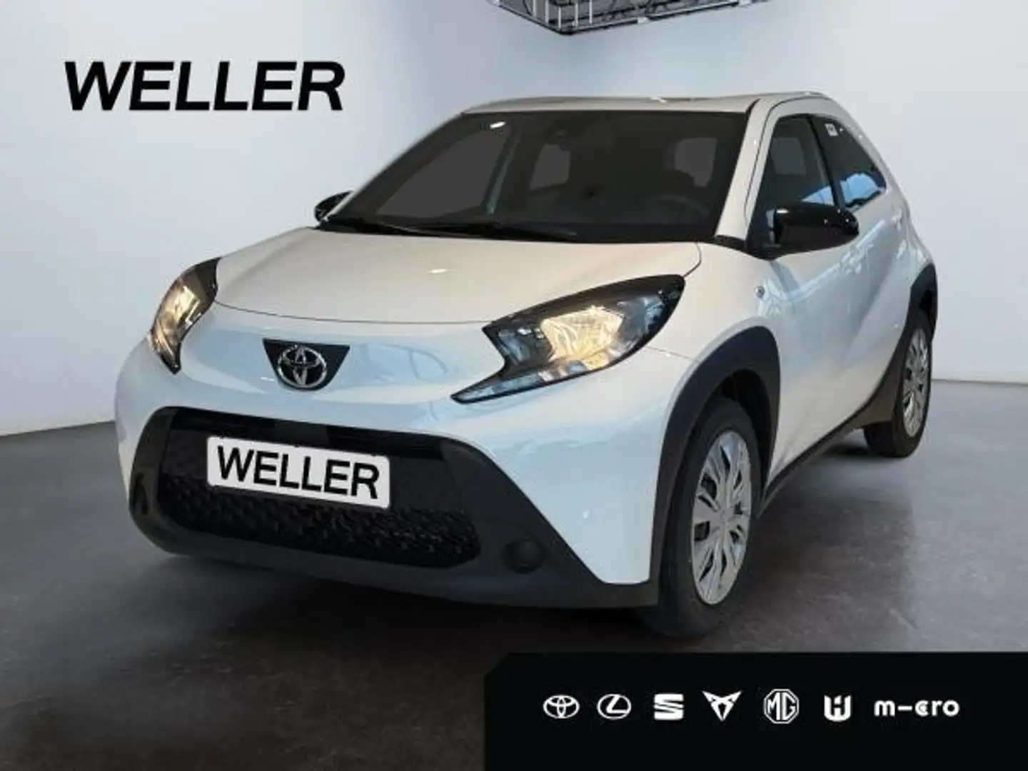Toyota Aygo X 1,0 l, 72 PS Automatik Coupè, 5-türig PLAY Weiß - 1