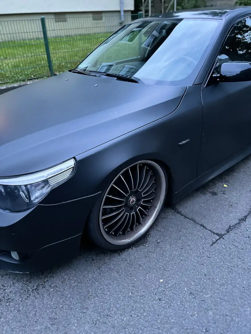 BMW 530 530i - 2