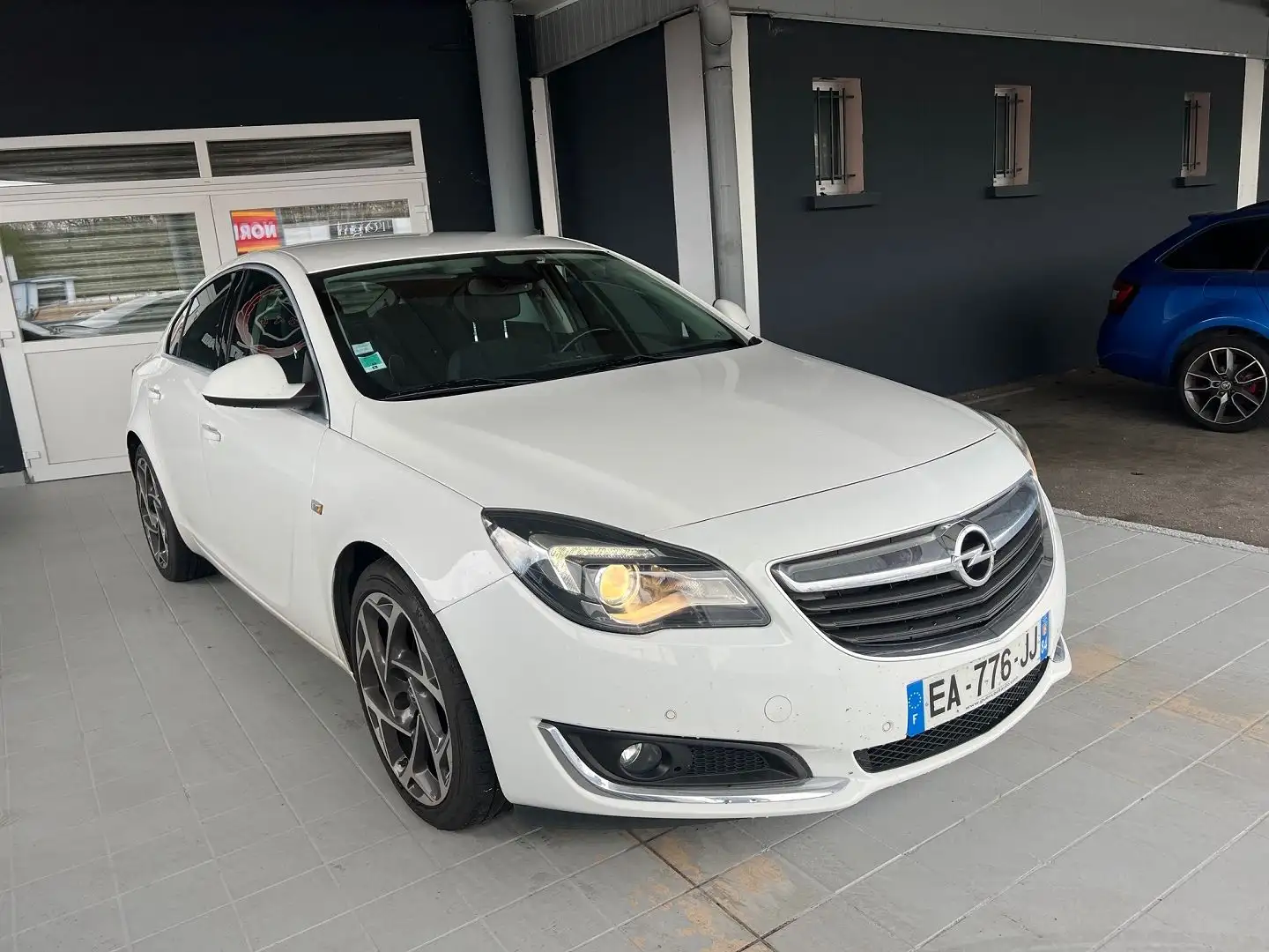 Opel Insignia 1.6 CDTI 136CH COSMO PACK ECOFLEX START\u0026STOP  - 2