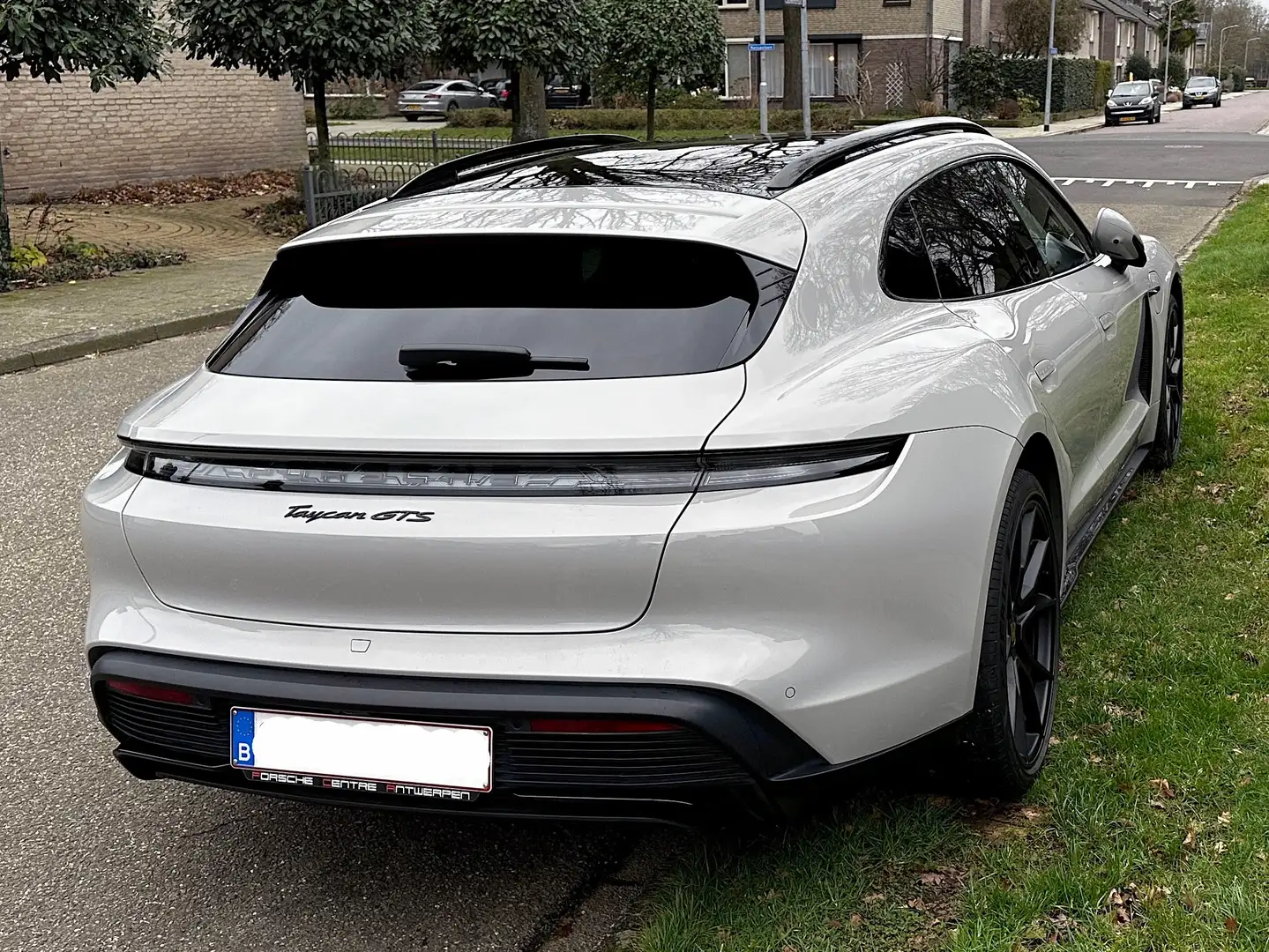 Porsche Taycan Taycan GTS Sport Turismo Crayon Grijs - 1