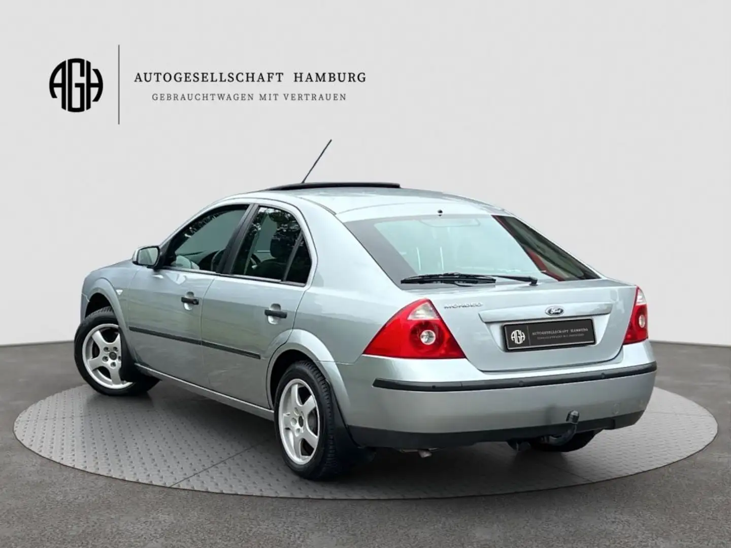 Ford Mondeo 2.0 Ambiente*1.Hand*Automatik*AHK*PDC*SHD Zilver - 2