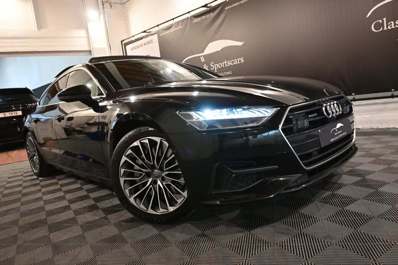 Audi A7 A7 PHEV 50 TFSI e Quattro S-Tronic / FULL OPTIONS Zwart - 2