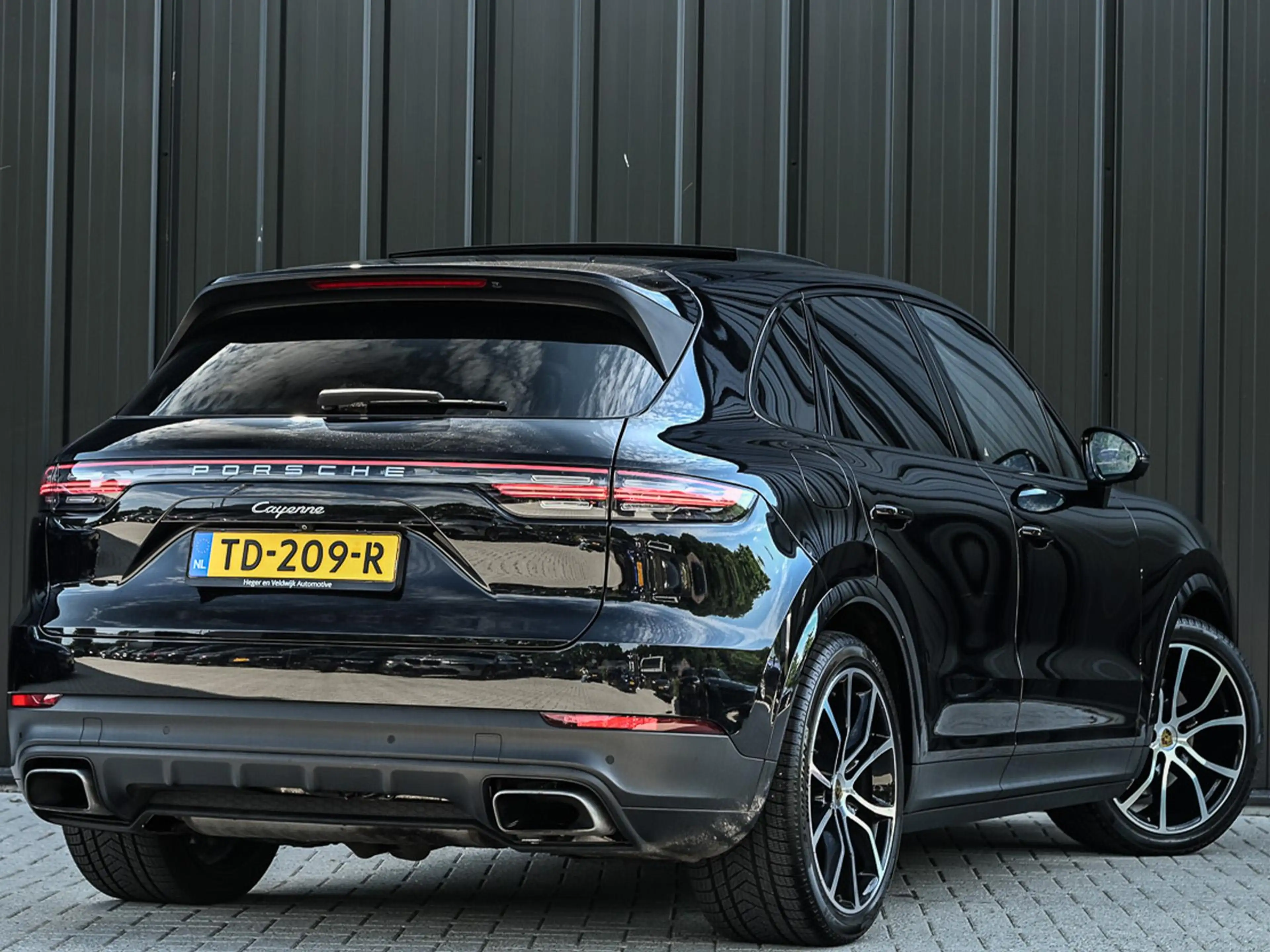 Porsche Cayenne 3.0 E-Hybrid NL-Auto | Panoramadak | Bose | 360 Ca — photo 9