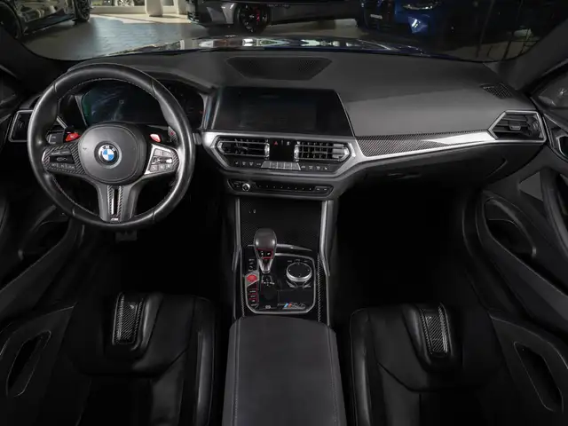 BMW M4 view 15